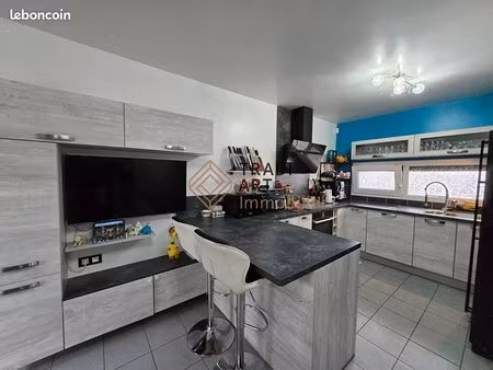 maison 5 pièces 82 m²