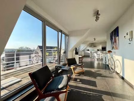 duplex appartement met 3 slaapkamers en zolderberging