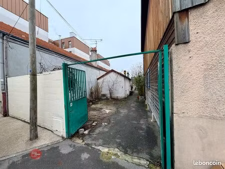 local 60 m² bagnolet