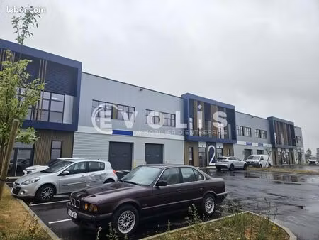 local d'activité 538 m²