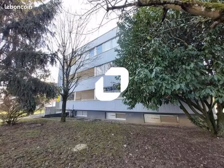 local bureaux 110 m²