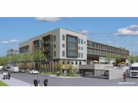 local d'activité 7 565 m²