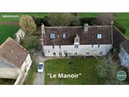 maison 9 pièces 246 m²