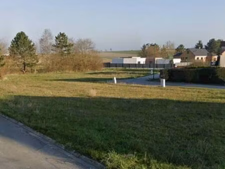 terrain constructible viabilisé à vendre