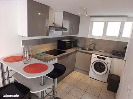 appartement 1 pièce 25m² meublé