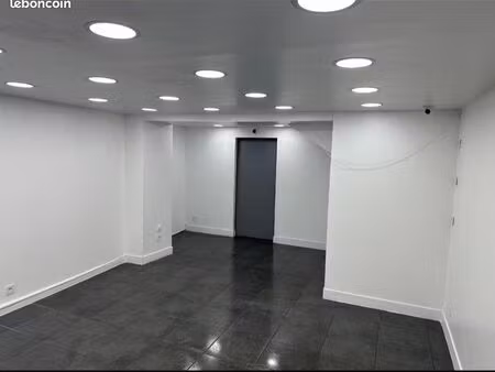 local commercial location pure