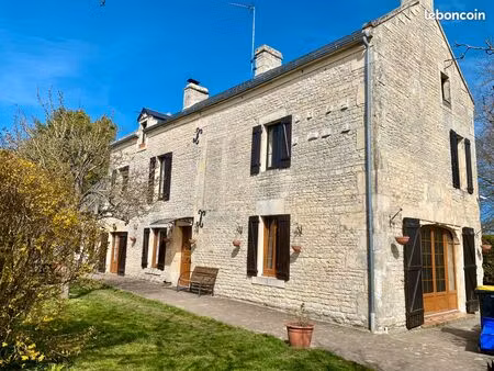 belle propriété en pierre