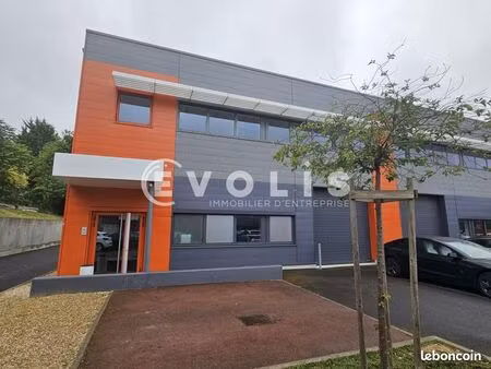 local d'activité 707 m²
