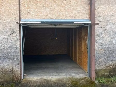 loue garage