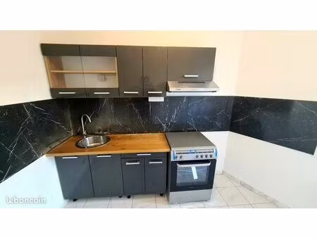 appartement centre-ville courpière 50m²