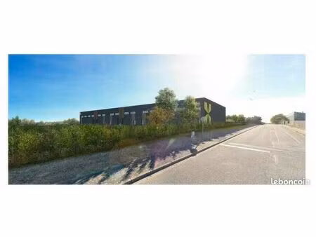 local bureaux 1 438 m²