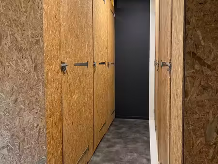 espace de stockage 12 m³ sécurisé - accès 24h/24 - douvres-la-délivrande