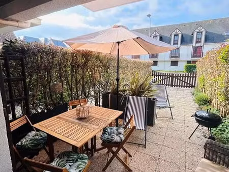 rez de jardin  300m mer  parking