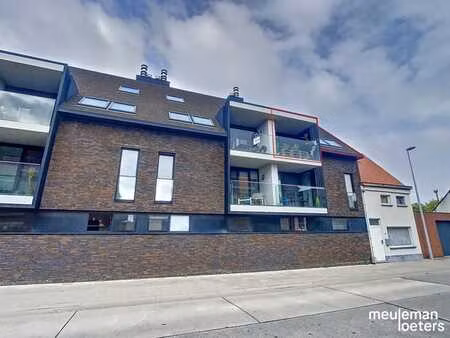 spacieux appartement en duplex avec place de parking