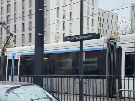 restaurant plein cœur d’evry opportunité