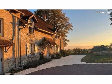 maison de caractère au calme – à moins de 15 minutes de bourges