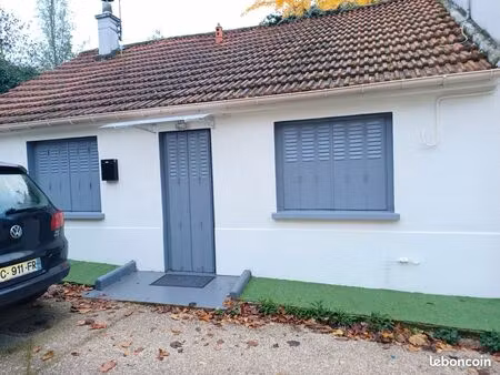 petite maison de ville meublée