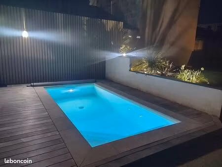 maison à louer avec piscine centre ville de brive-la-gaillarde