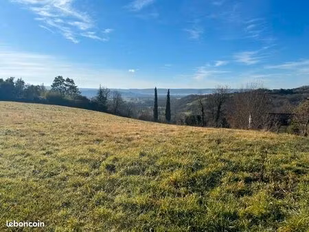 terrain 4 480 m² astaillac