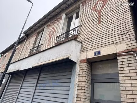 local commercial 33 m²