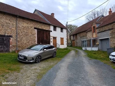 vend 2 maisons avec un terrain
