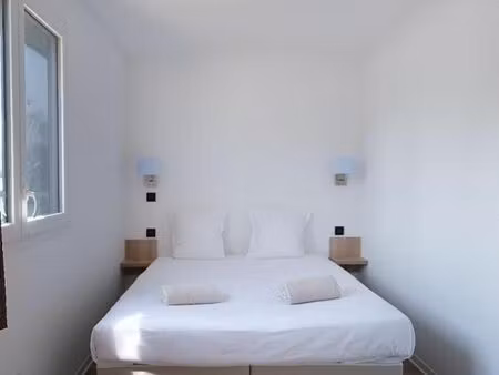 chambre 3 pièces 9 m²