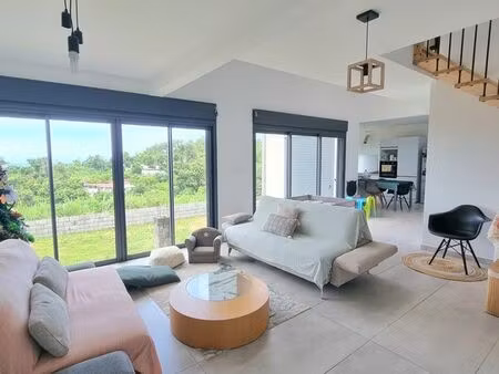 maison 4 pièces 112 m²