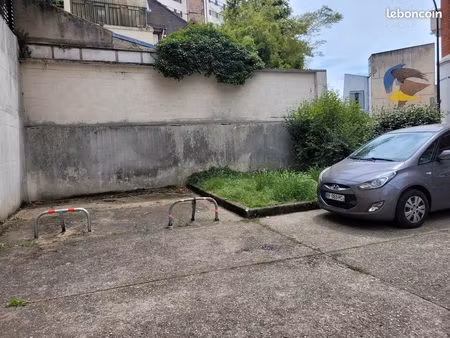 parking/box vanves