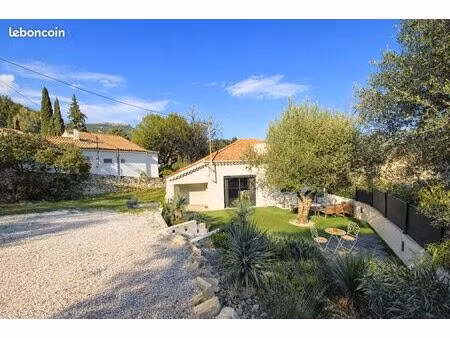 maison individuelle rénovée avec jardin – toulon  4 chemins des routes