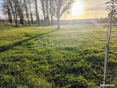 terrain 1 237 m² neuvicq