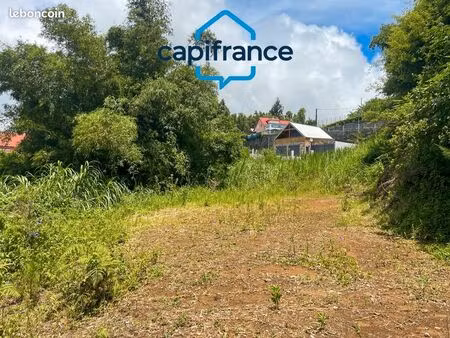 terrain 1 800 m² le brule