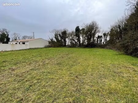 terrain 559 m² ardillieres