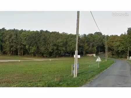 terrain 884 m² ecoyeux