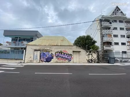 terrain loti à vendre – bas de la rivière  saint-denis