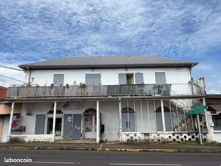 immeuble 260 m² sainte-anne
