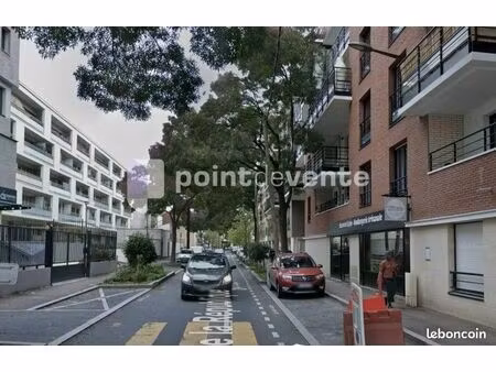 commerce beauté/coiffure 31 m²