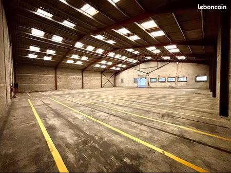 depot industriel grande capacité jouet sur l'aubois