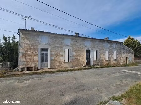 maison charentaise pour habiter ou louer
