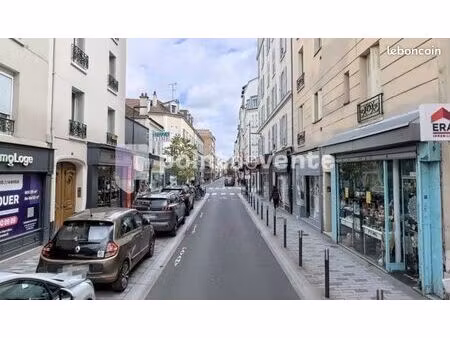 service immobilier 45 m²