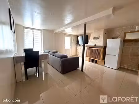 maison 4 pièces 75 m²
