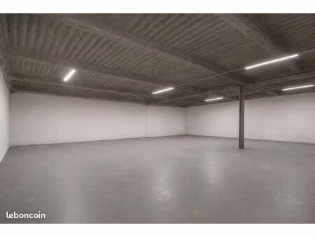 location locale d'activités villiers sur marne – plusieurs cellules de stockage