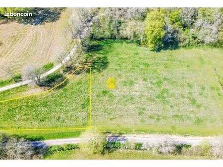 terrain 2 118 m² saint georges de montclard