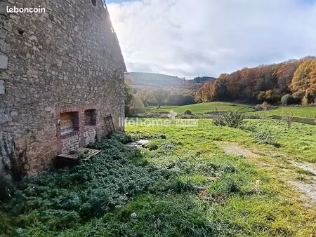 grange 2 pièces 140 m²