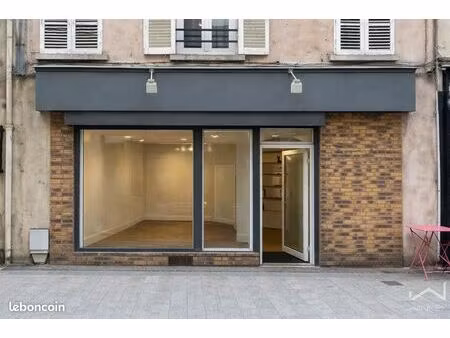 fonds de commerce 65 m² suresnes