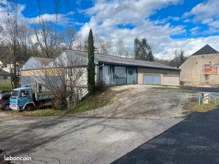 local d'activité 195 m²