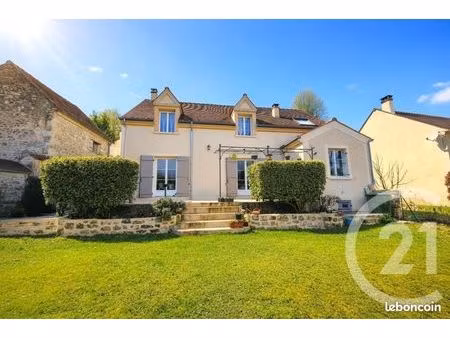 maison 6 pièces 129 m²