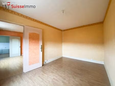 appartement 4 pièces 65 m²
