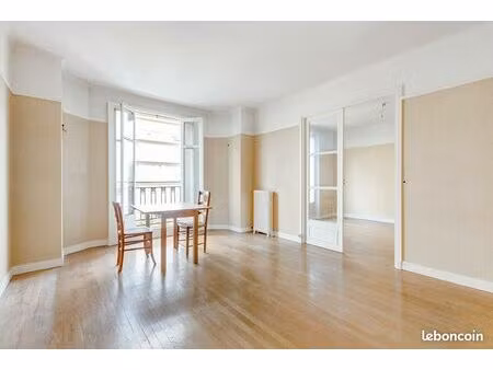 f3 a vendre proche mairie