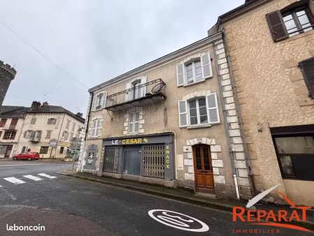 immeuble 135 m² allassac