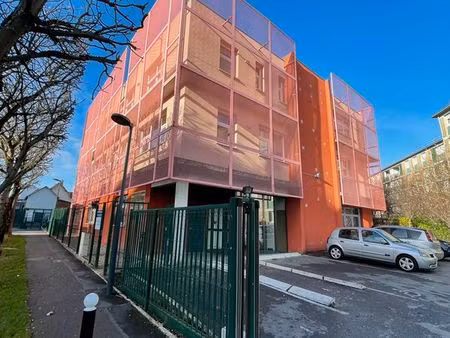 ? à vendre – pôle médical – orly (94) -